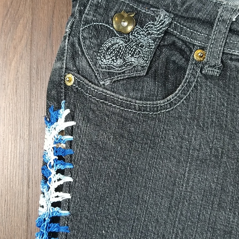 Apple bottoms - Picture 3 of 8